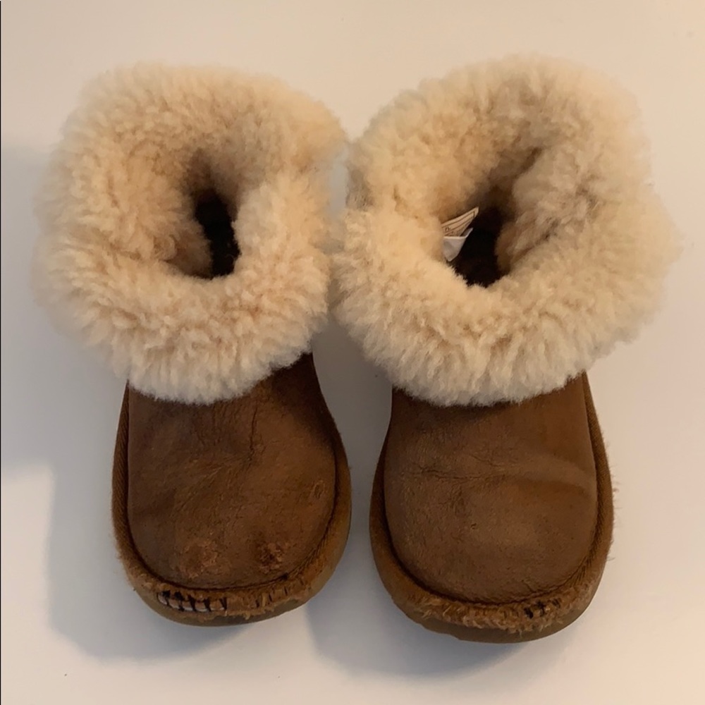 Toddler fur uggs